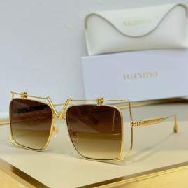Picture of Valentino Sunglasses _SKUfw68372616fw